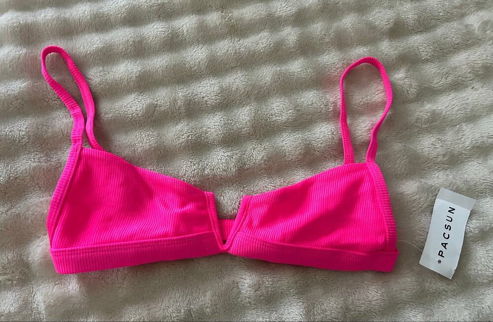 Pink PacSun bikini top in a size XS